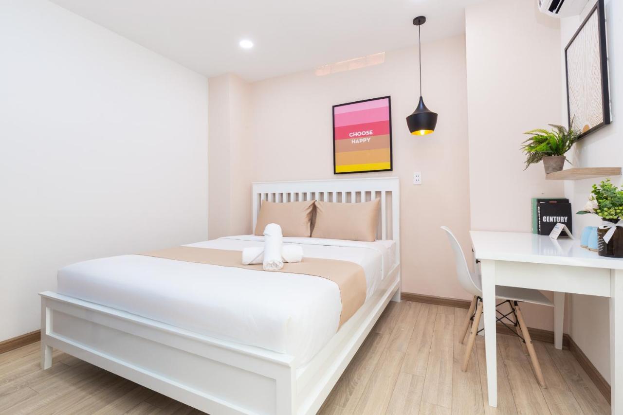 Căn hộ Cozrum Homes - Charming Corner *