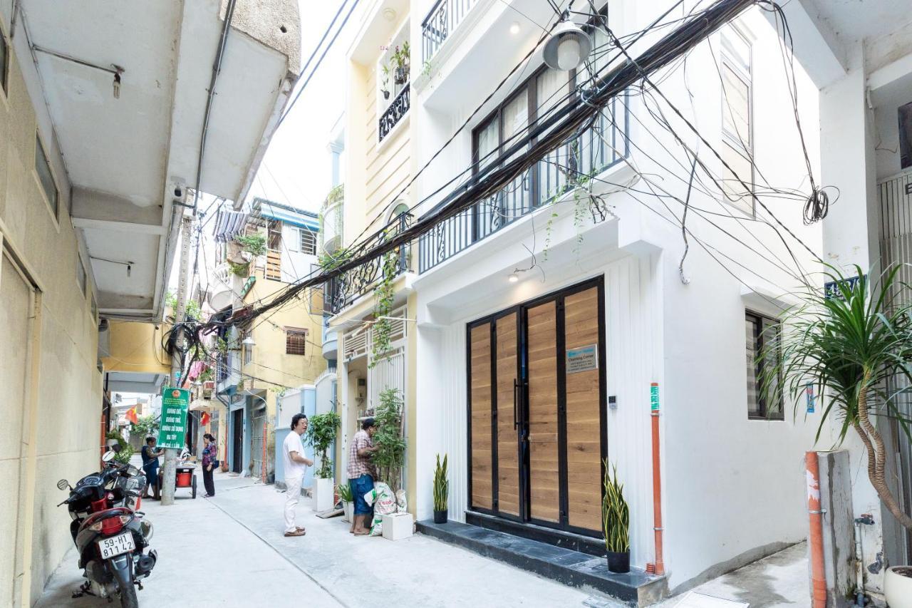 Apartment Cozrum Homes - Charming Corner Ho Chi Minh City