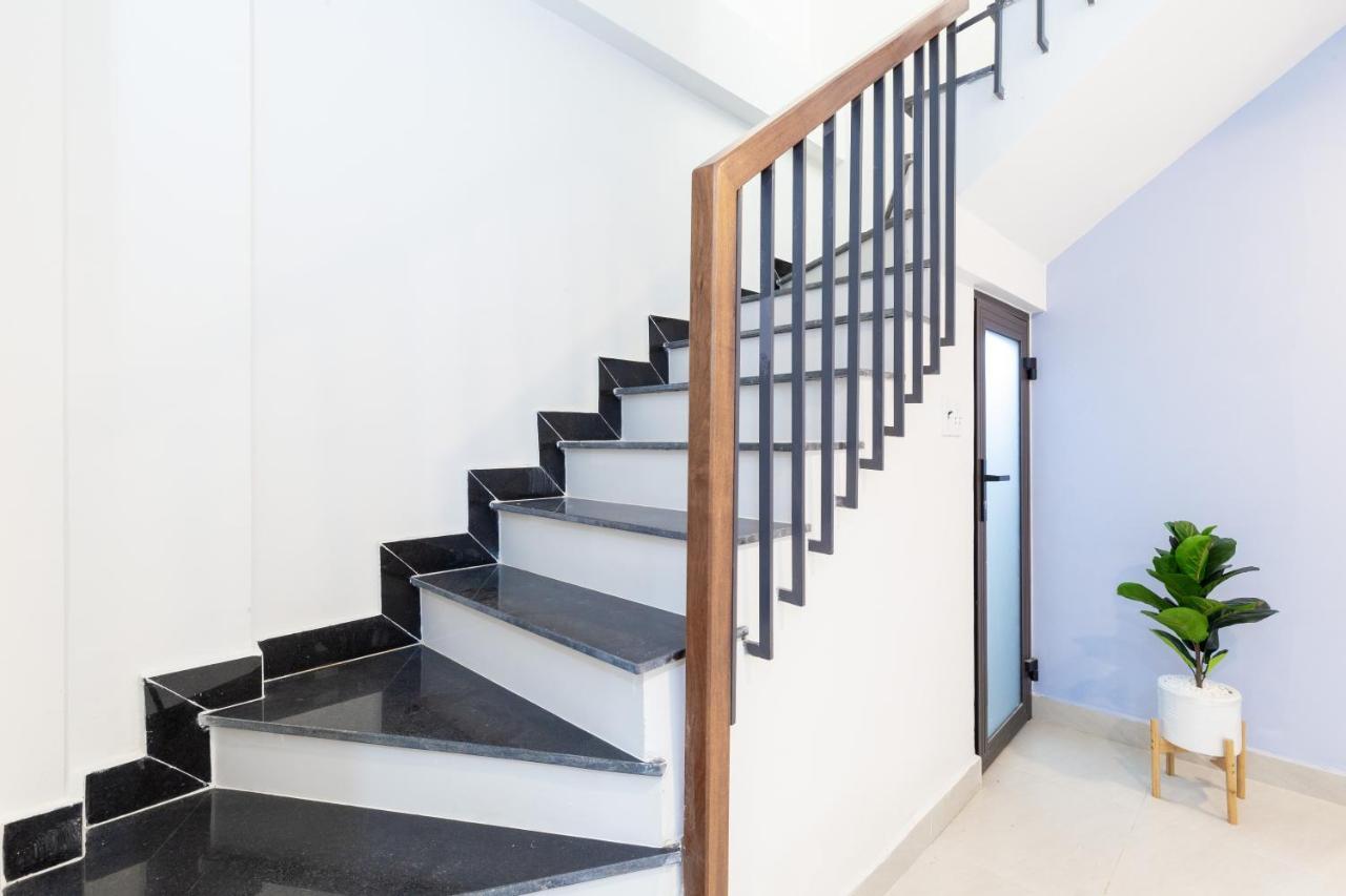 Cozrum Homes - Charming Corner Căn hộ *